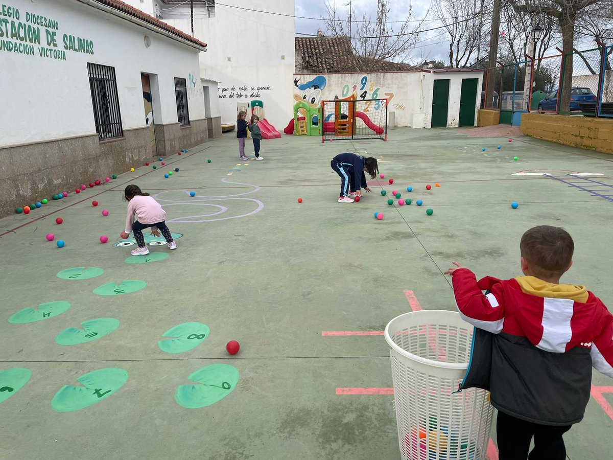 😁| ¡Divertida foto que nos manda el grupo de <a href="/CRAGuadalmedina/">CRA Guadalmedina</a> E.R. Estación de Salinas!

#SomosEscuelaDeportiva