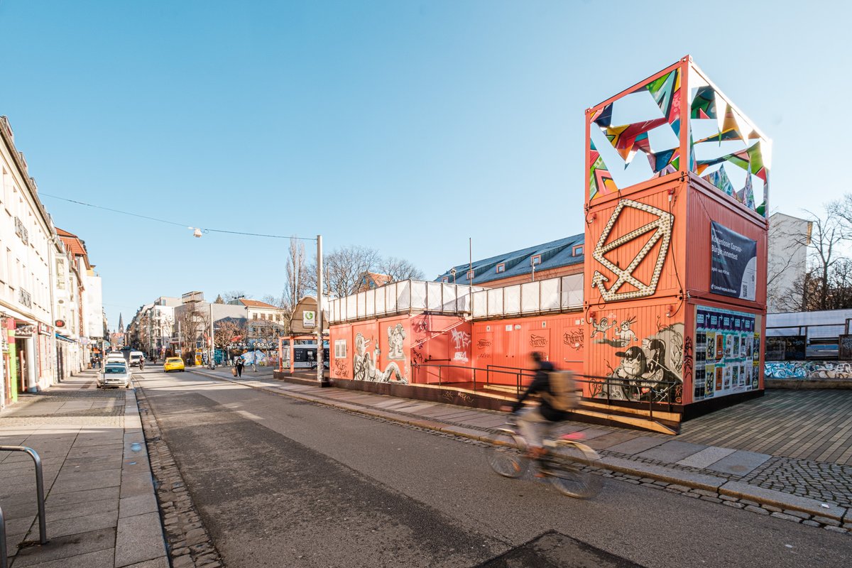 scheunedresden's tweet image. Das kleinste Festival der Stadt – Die Dresdner Blechschlossnächte

Ein Jahr #scheune #Blechschloss, das gehört gefeiert – und zwar nicht nur einfach so mit einem #Festival, sondern passend zum Ort genau mit dem „Kleinsten Festival der Stadt"!

scheune.org/posts/1332