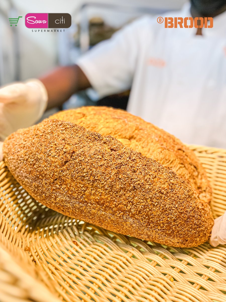 sawa_citi's tweet photo. Your favourite bread from BBROOD, delivered to your doorstep. Call 0788316000! #WhiteWheatLoaf #TrayBaguette #WhiteLoaf #sawaeveryday #sawashopping #bakeddaily https://t.co/RkYSgAaddK