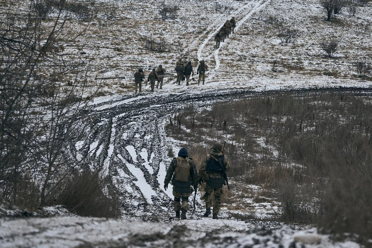 EuromaidanPress's tweet photo. Fortress bakhmut holds

In a few months, Russian shelling &amp; artillery fire have wiped the city off the face of the earth
 
Other towns have suffered the same fate: Siversk, Soledar, Mariupol, Izium, Avdiivka, Sievierodonetsk, Rubizhne, Volnovakha, Lyman…

📷Liberov photographers https://t.co/IZWhB7XhCf