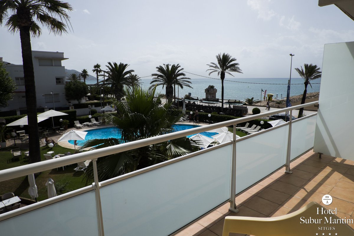 ESTRENA 2023  💪
Nada mejor para empezar bien 2023 que la reserva para una escapada a #Sitges. 
¡Pasa a la acción! Reserva ahora con la mejor tarifa anticipada en tu época favorita del año…
hotelsuburmaritim.com