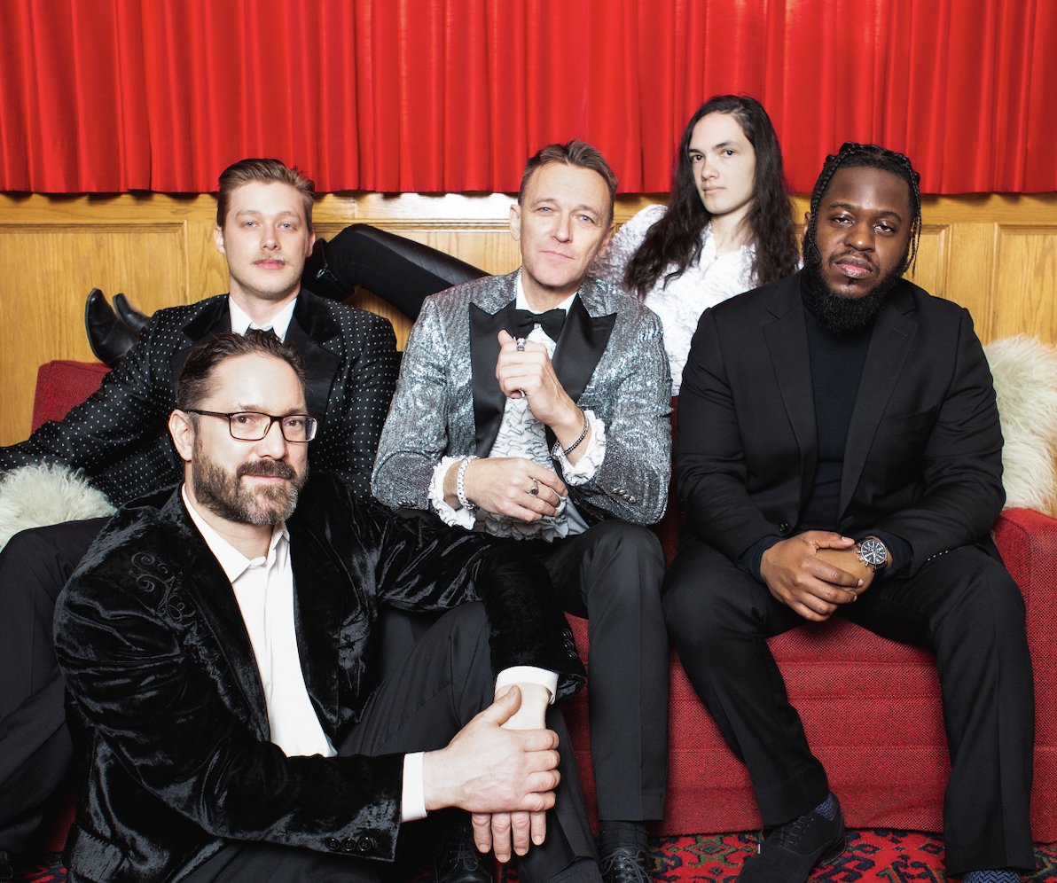 Time now for our weekly spotlight on local musicians with our <a href="/Mack_CBC/">Mack Meyer</a>. Today we meet #Calgary soul-funk group <a href="/soulsinrhythm/">Souls in Rhythm</a> 

📷 <a href="/jennfive/">Jenn Five</a>