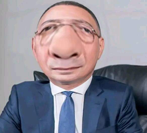 صاريلهم كي هاديك لي تحب تروح فلكورتاج بصح معندهاش معامن تركب..
#المغرب_اضحوكة_العالم
#الشان_في_بلاد_الشان
