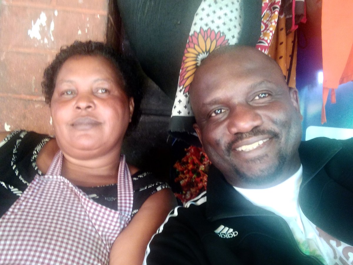 Tuko Kibanda ya Anastasia Yaya Ring road. Big up sana tuko locked #Goteana <a href="/GhettoRadio895/">Ghetto Radio</a> na Anastasia mwenywewe <a href="/DjDaboTrabo/">Dj Double Trouble</a> <a href="/Elee_Global/">Elkins | Your Marketing Guy 🇰🇪</a> <a href="/BonokoReal/">Bonoko Masafara Foundation _Real</a>