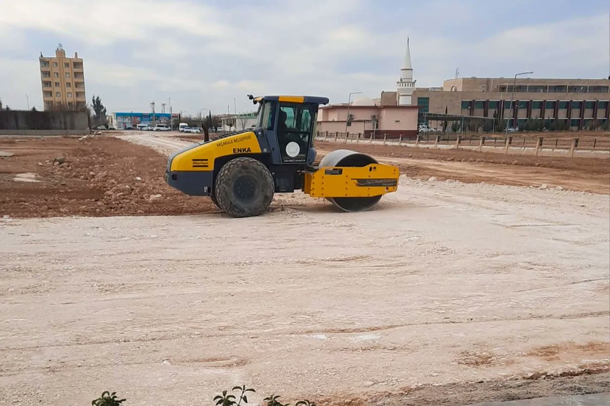 akcakalebld's tweet image. Engelleri birlikte aşıyoruz...

📍 Adnan Menderes Mahallemizde (Devlet Hastanesi arkası) ikamet eden #engeli vatandaşımızın isteğine duyarsız kalmayarak, talep ettiği yolu tamamladık.🚧

Hayırlı olmasını diliyorum.