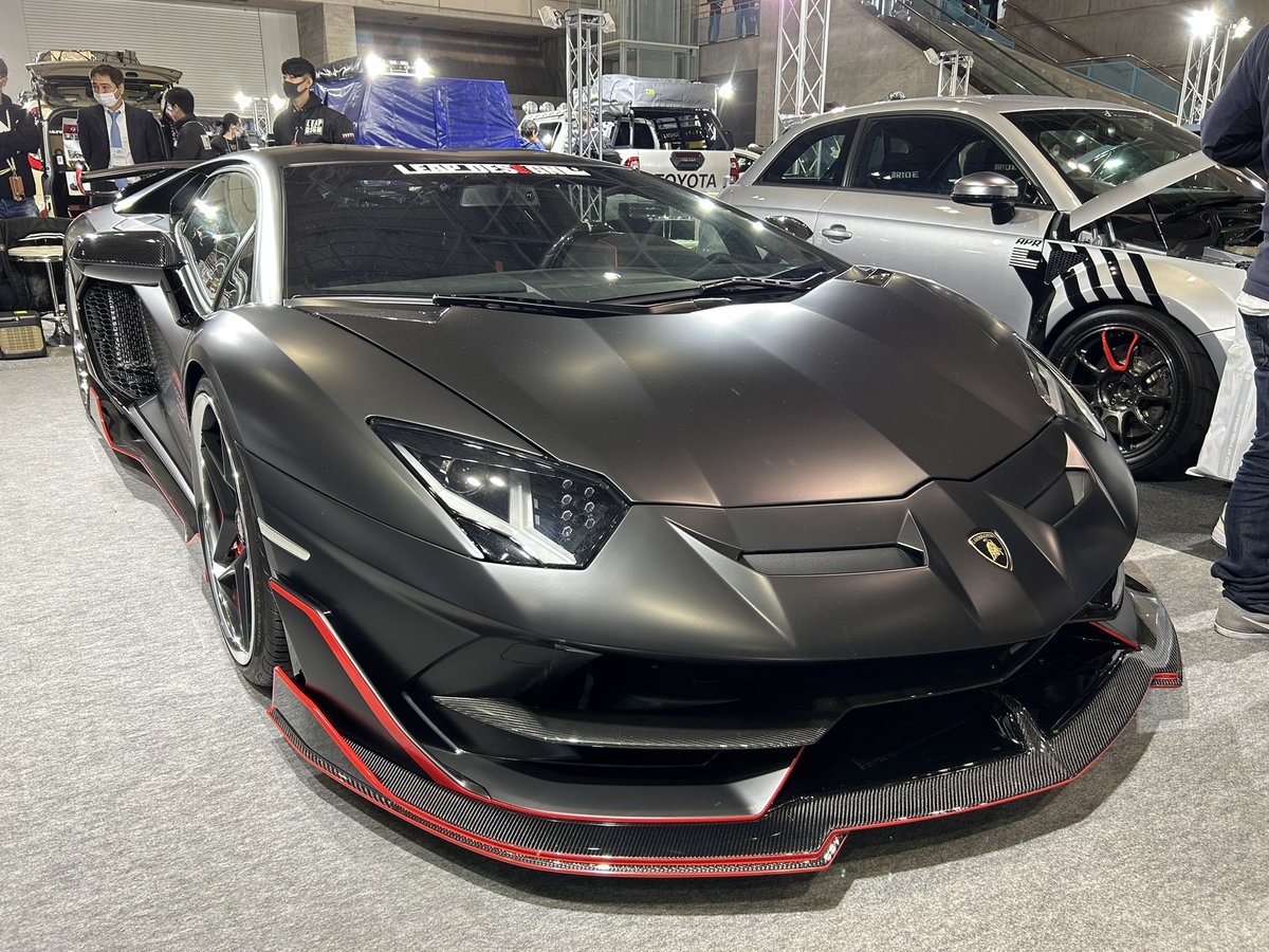 lcwtt3933's tweet photo. このSVJも販売可ですって。
#AVENTADOR
#LEAPDESIGN https://t.co/lVHmhxa17Q