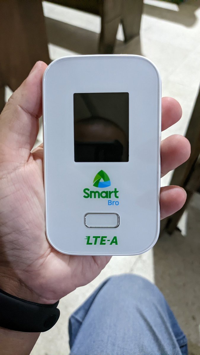 bobreyes's tweet image. At dahil sa pandemic... more than a year hindi nagamit. At nang gagamitin na, biglang &quot;Number is No Longer Active&quot; na daw... At least this gives me a valid reason to purchase a new SIM Card and experiment on something... #InternetPH #PHInternet #SIMCardRegistrationPH