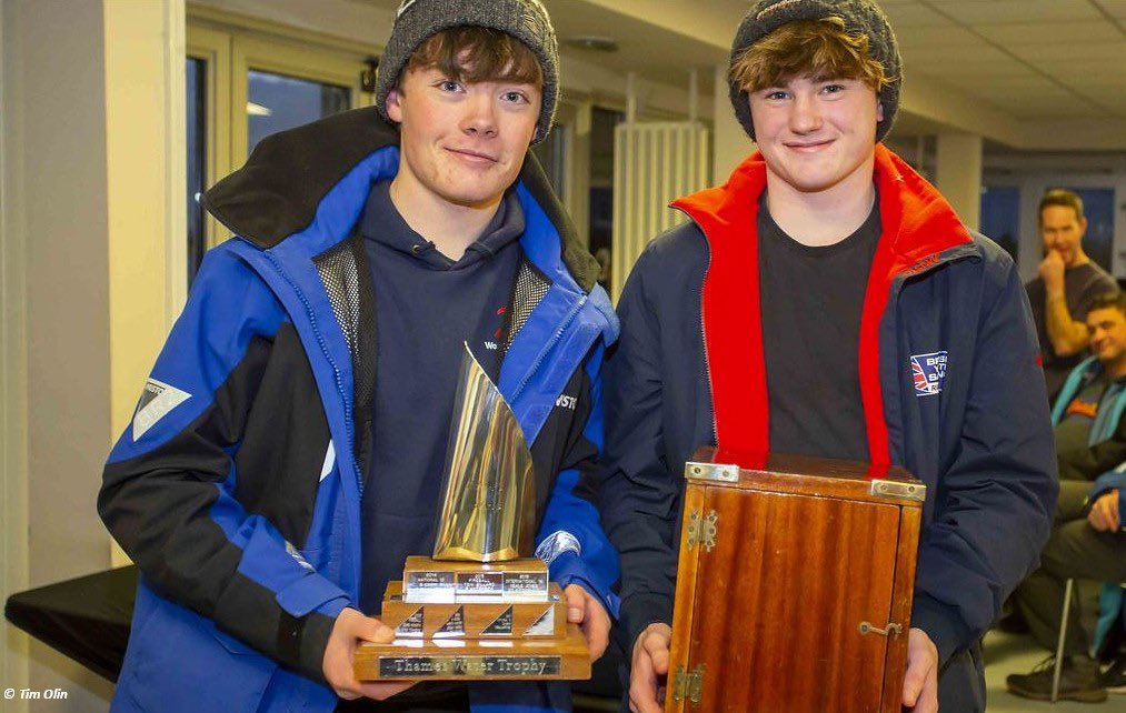 KHS6thForm tweet media