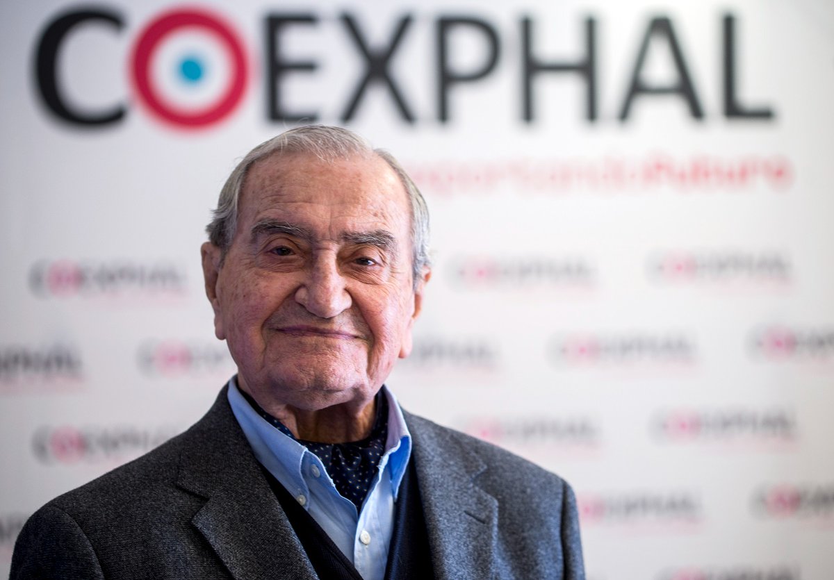 Día triste para COEXPHAL, nuestro presidente honorífico, Juan Antonio Petit ha fallecido. Trasladamos nuestras condolencias a su familia por la dolorosa pérdida de uno de los grandes protagonistas en la historia del sector de las frutas y hortalizas.