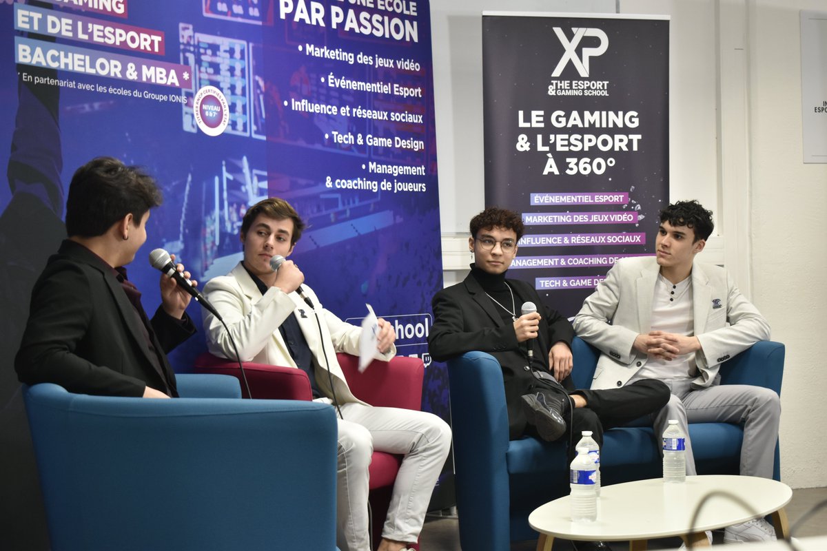 Sigma_bde's tweet photo. Rejoignez nous sur le live ! 
https://t.co/bj5Amdzrkm https://t.co/x57ZCS1lS4