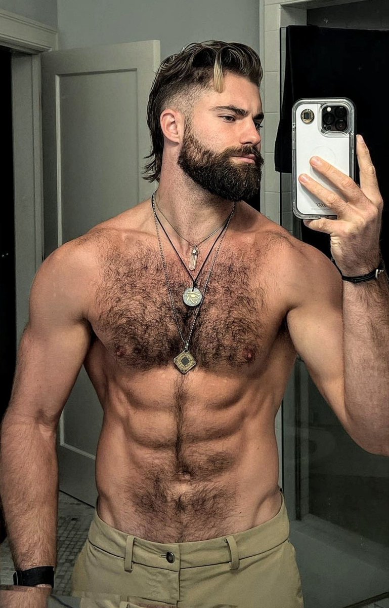 topgunready's tweet photo. Good morning Gents! Welcome to Furry Fridays!๐#FurryFriday #furryguys https://t.co/9JJtrqM0TG