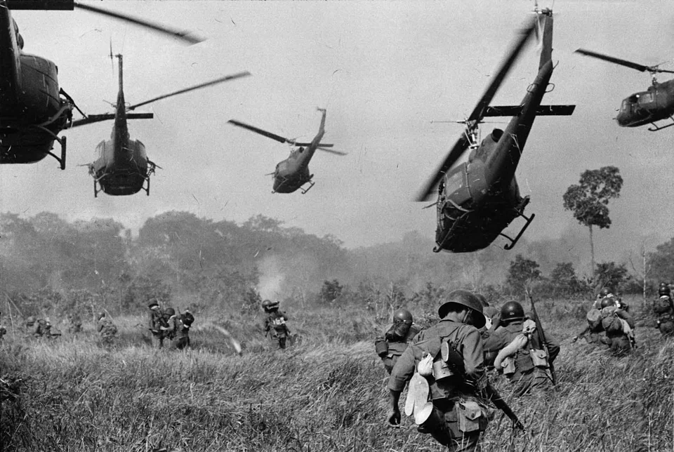 LaocoonofTroy's tweet photo. American helicopters firing into the tree line to cover the advance of South Vietnamese troops in an attack on a Viet Cong camp 18 miles north of Tay Ninh, northwest of Saigon.

Vietnam War, March 1965. https://t.co/zSSaQCNyNx