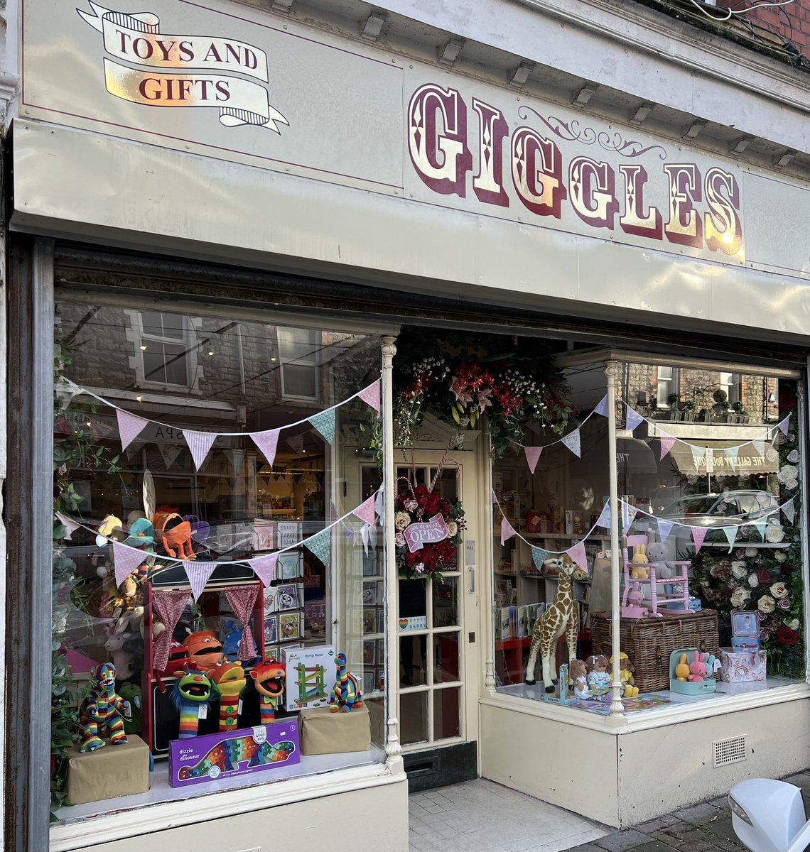 Homemade Wales tweet media