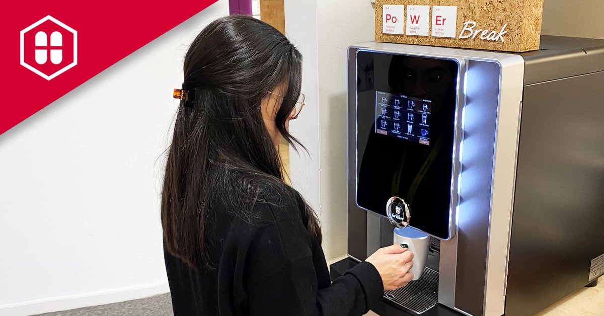 HovioneGroup's tweet photo. At Hovione, short breaks are important. Our sites and offices have “Power Break” areas, a place where our Team Members can rest and have a drink of their choice to regain energy for the day 🍎🔋 Let’s Power Break! #PowerBreak #worklifebalance #initforlife https://t.co/wvqysm0tH4