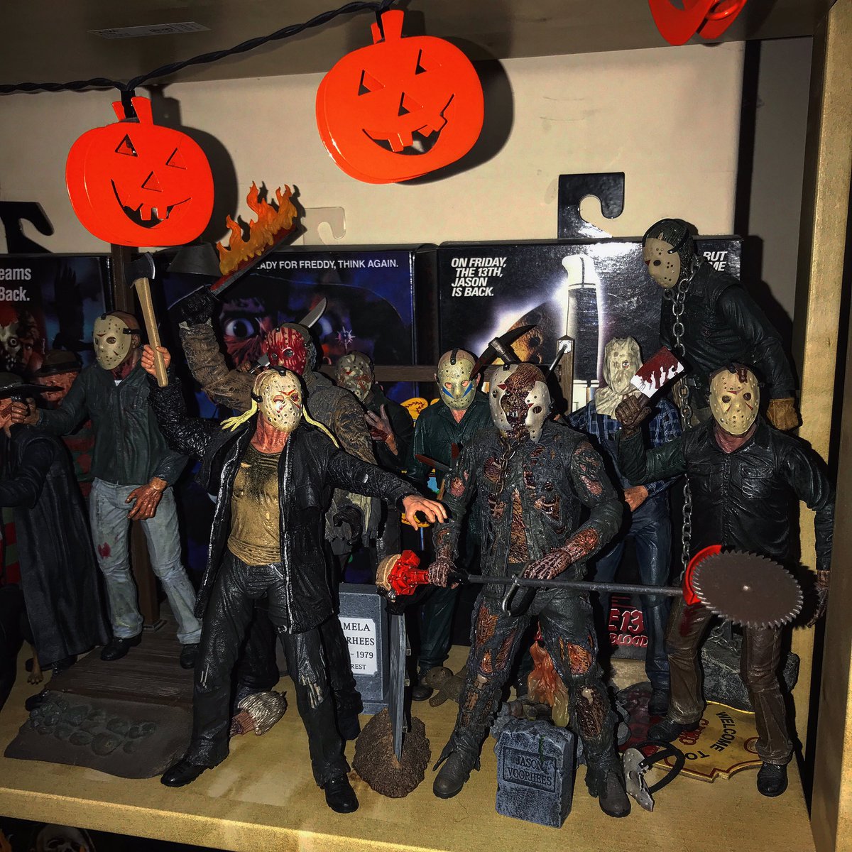THJamie7's tweet photo. Happy Friday the 13th!

#fridaythe13th #jasonvoorhees #neca #horror #necahorror #horrorfigure #horrorcollection #necafigures https://t.co/sZUDAyAacn