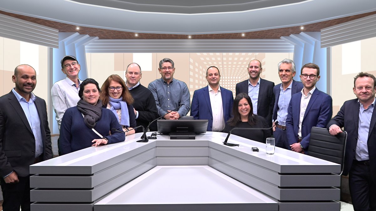 Axway's tweet photo. Yesterday, we kicked off the year with our annual #AKO. Employees from around the world tuned in for a virtual event, featuring keynote speaker @FredReichheld, creator of the Net Promoter System. Check out these behind-the-scenes pics!

#AKO2023 #BetterTogether #CustomerLove #NPS https://t.co/U1ePRu0Tkj
