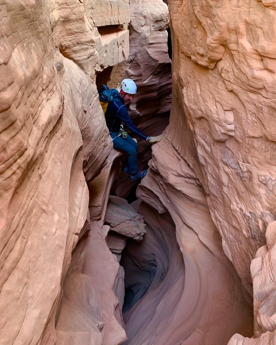 North_Wash's tweet photo. Exploring the Hogs in North Wash canyons with our buddy Matt. #canyoneering #canyoneeringutah #canyoneeringadventure #canyoneeringexperience https://t.co/i42l6dG5ox