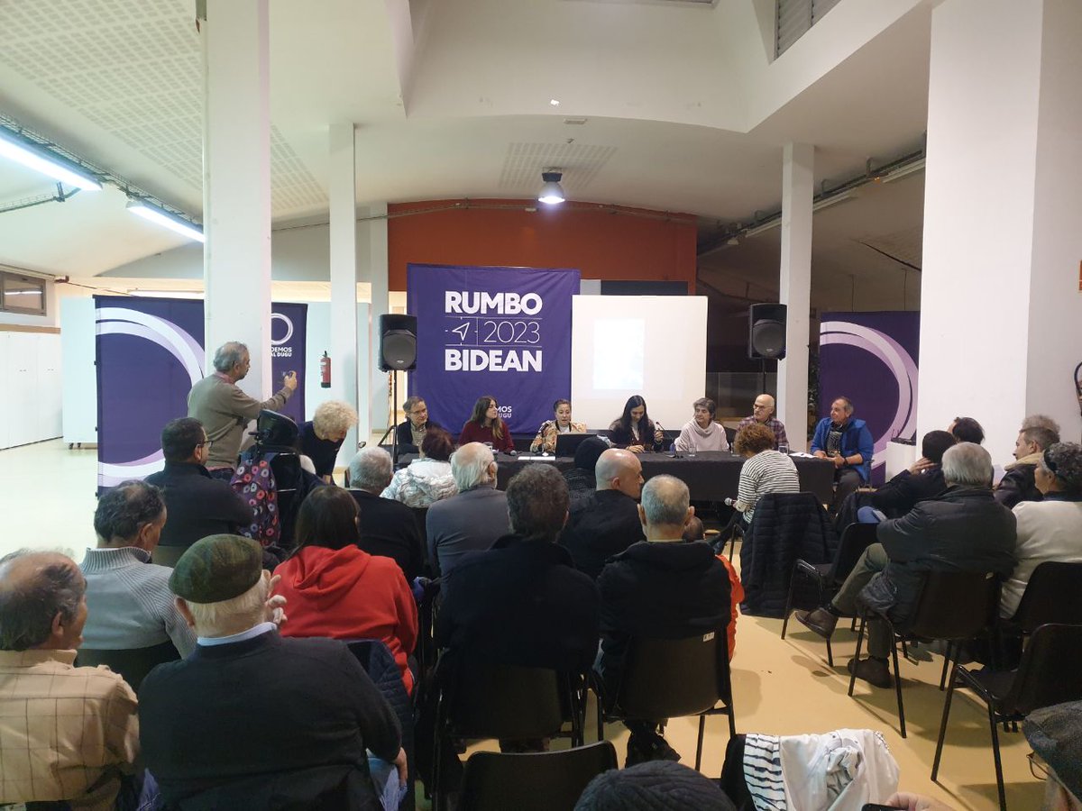CirculoOrereta's tweet photo. "A través de este encuentro, hemos conocido de primera mano las necesidades de la sociedad civil. Honek aukera emango digu proposamenak garatzeko gizarteak behar duena eskaini ahal izateko" (@maite_gartzia ) https://t.co/5xv5sOJTCH