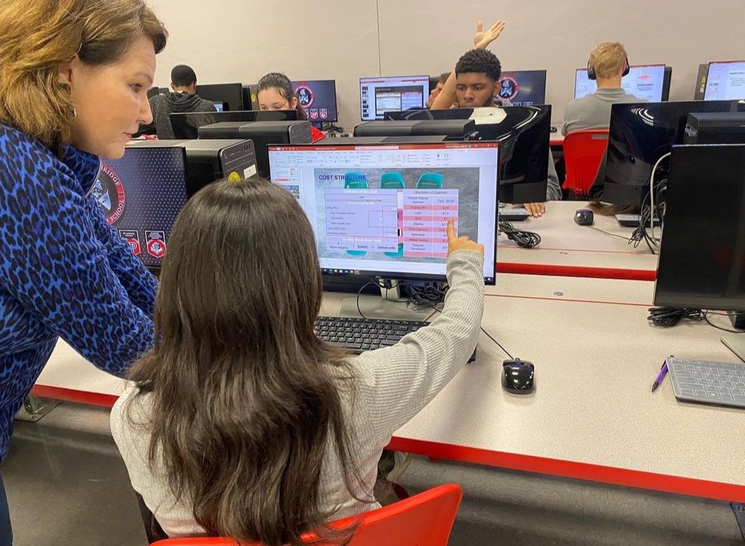 Southridge_SHS's tweet image. Apply to our Amazing Magnets TODAY!!! Yourchoicemiami.org #gamingdesignanimation #CodingAppDevelopment #businessinnovationmanagement #CriminalJustice #APCAPSTONE