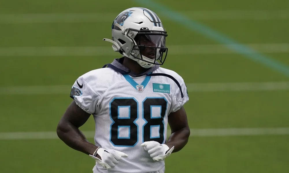 MeloRevPanthers's tweet photo. Terrence Marshall jr was asked to take a huge role in the panthers offense last week versus the Tampa buccs with top wideout Moore out w/ a last minute scratch from Lineup. He had a few drops early on but led the team in catches and rushing versus a tough div rival. https://t.co/2rb9Rixn64