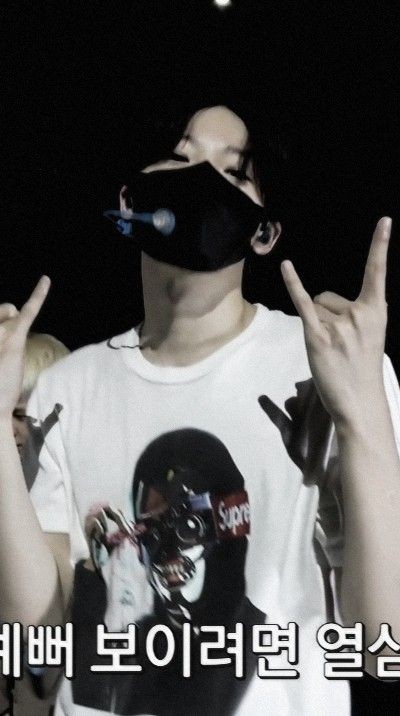samxyn23's tweet photo. @starfess CAKEP BANGET https://t.co/AjvO7ToPxF