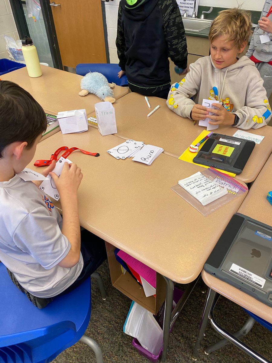 Miss Sperling tweet media