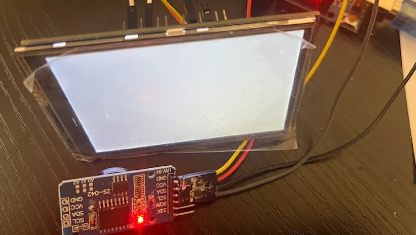 E14Community's tweet image. "I'm working on a project which displays time on an #Arduino TFT display using an #ArduinoUno as the main board. However, I'm still having trouble with it displaying just a blank white screen" bit.ly/3X3rBll