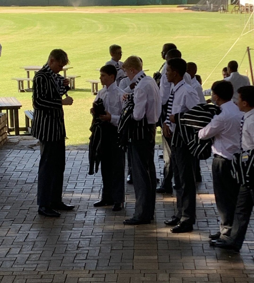 Jeppe Boys tweet media