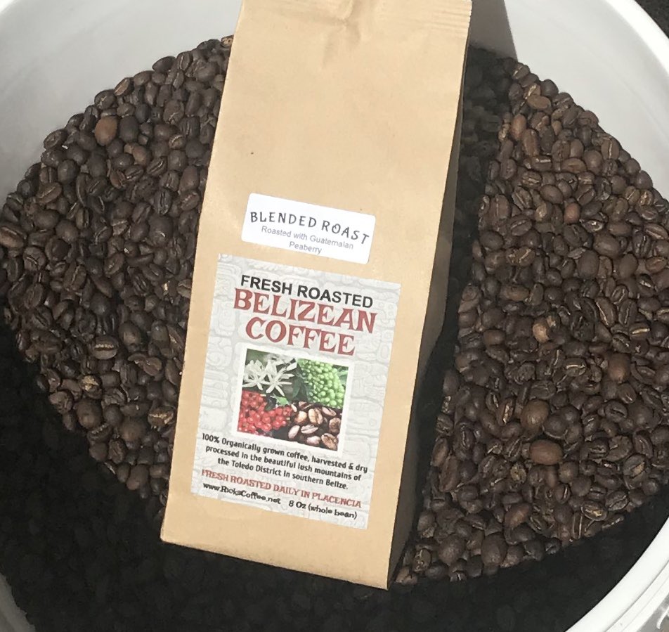 Mmmm, I wish I can make this “scratch n sniff”  The fragrance of this amazing blend is intoxicating 😋☺️  #CoffeeTime #freshroasted #Belizeancoffee