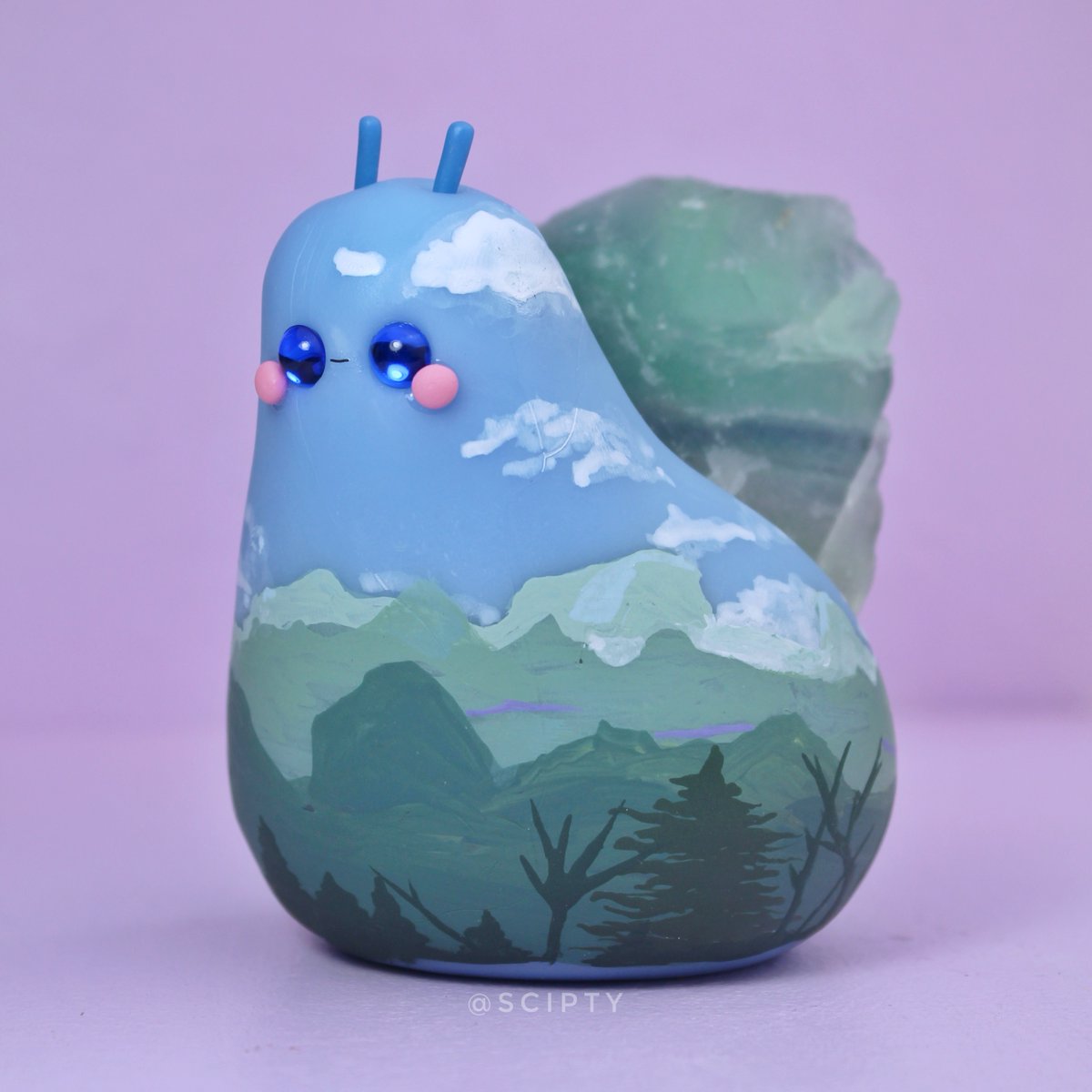 mountain fluorite snail