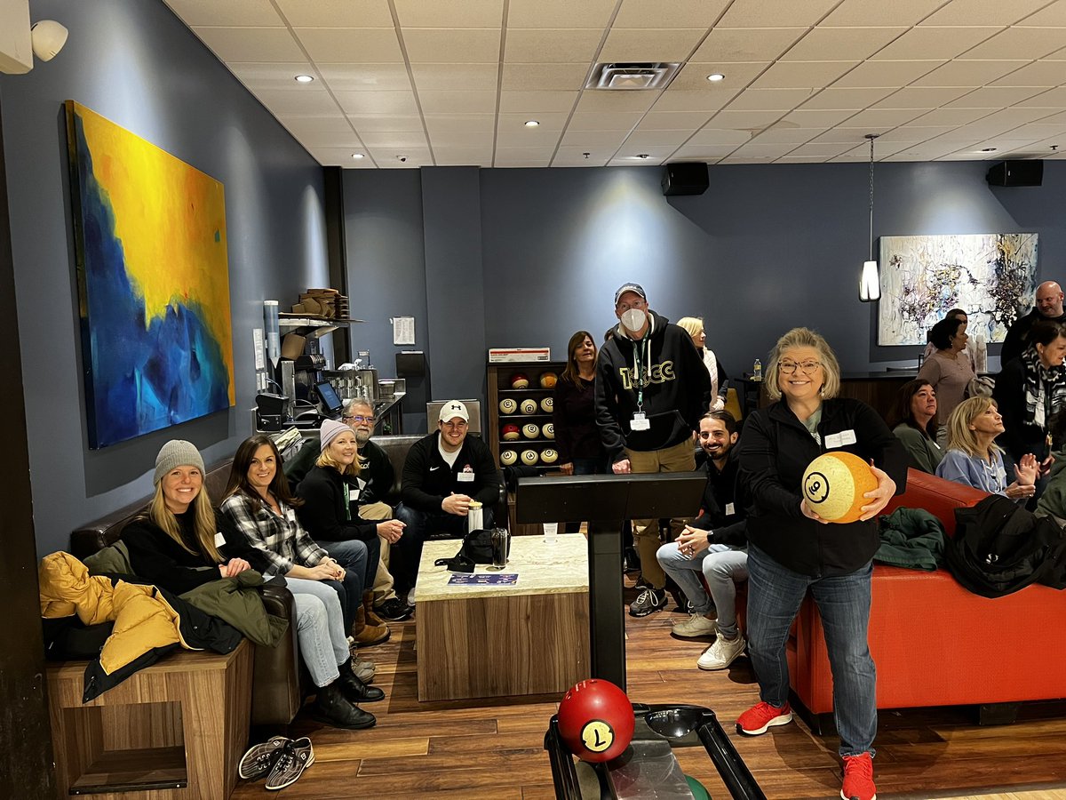 WildcatMHS's tweet photo. It’s important to take a break from work for a few hours and have fun.  Had an incredible time with the best staff around.  Love this team! #MayfieldFamily https://t.co/bG9eEW7AbG