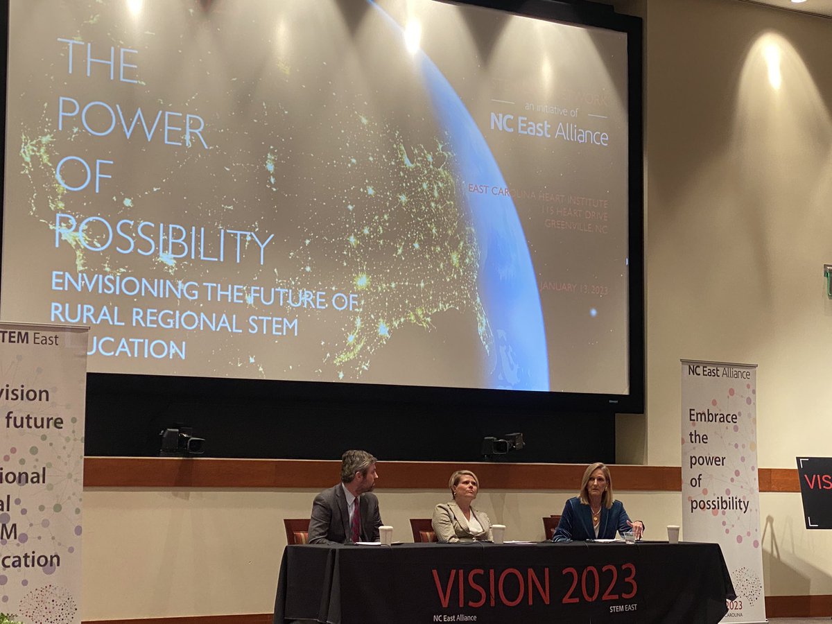 lisafjackson's tweet photo. Awesome panel discussion at our NC East Alliance meeting! (Stem East) Great collaboration of K-12 leaders, community college leaders, business partners and our GA representatives! Great initiatives around what is best for our students in NC!! #stemeast #ruralstemeducation https://t.co/6YxqfUNRfE