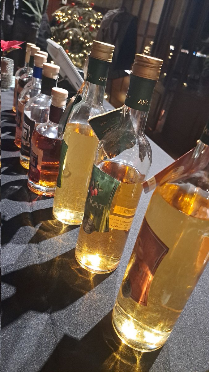 Degustacija rakij pravkar v Ljubljani.