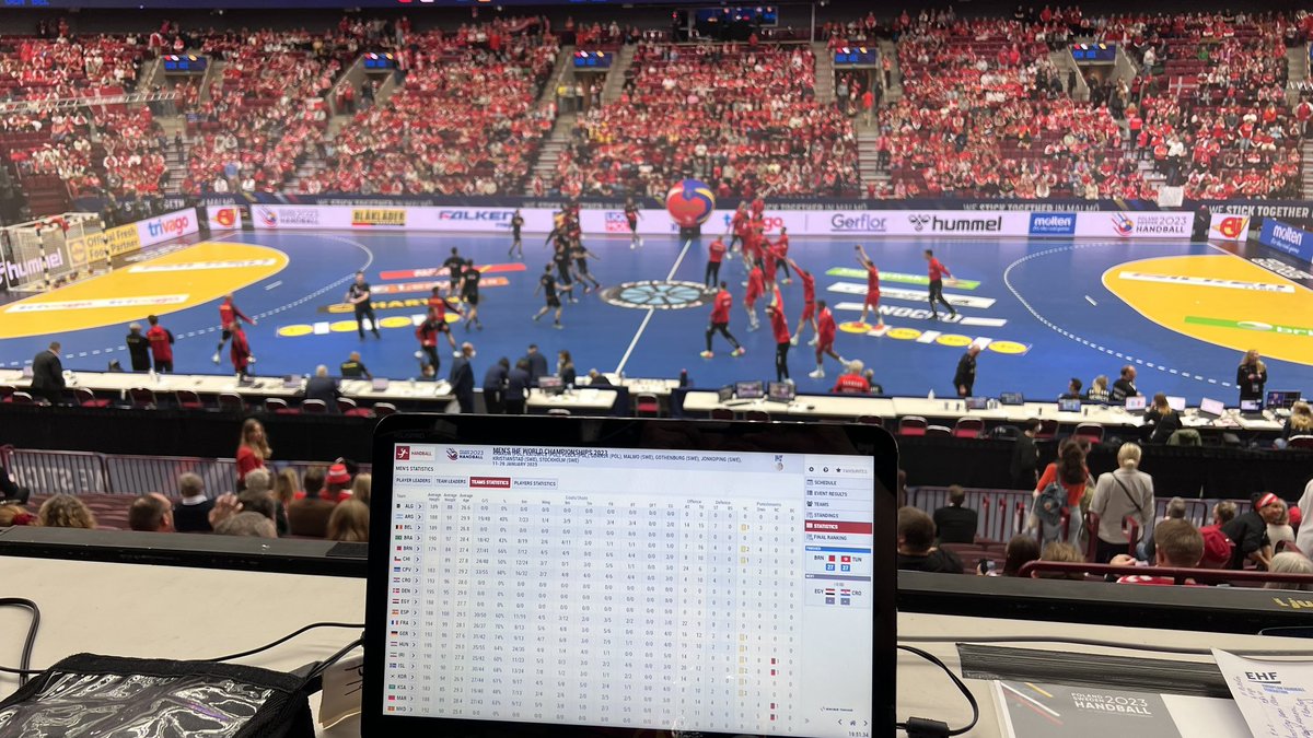 MichelKranzen's tweet photo. Follow the first game on the WC of the Red Wolves via Sporza livestream or on Ketnet channel. Gogogo Red Wolves https://t.co/WPtv2y9OLf