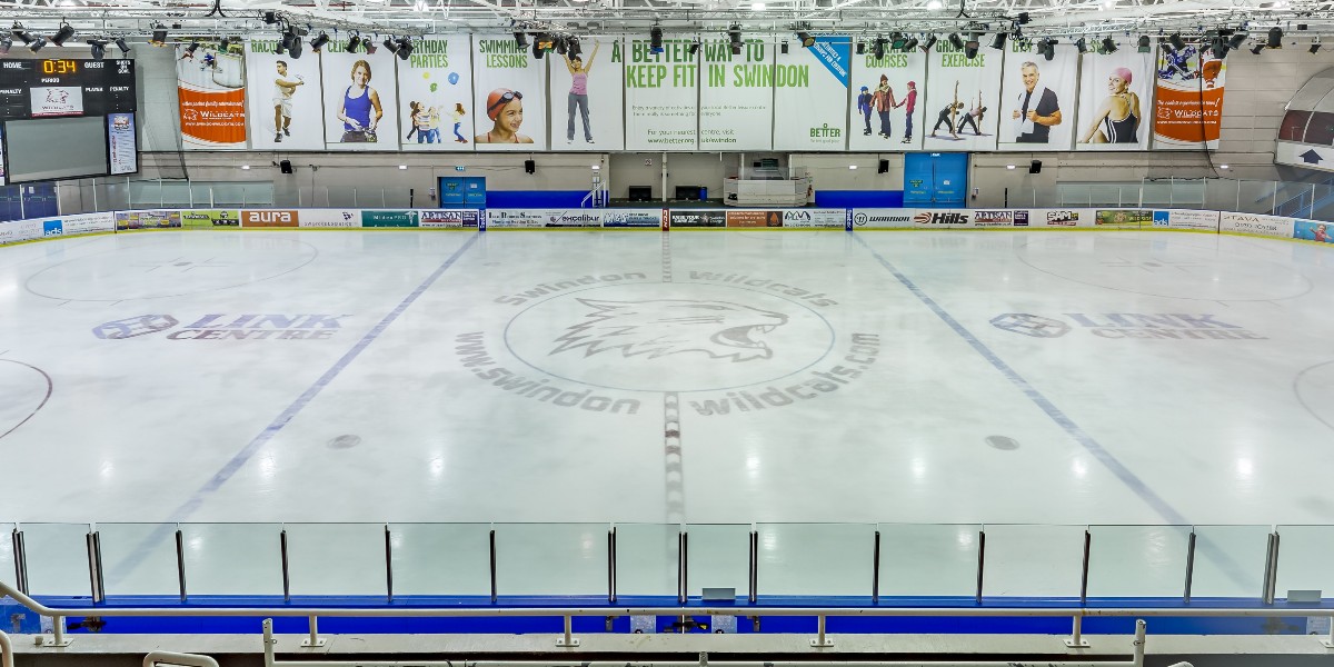 Get yourself ready for Dancing on Ice with an ice skating session here at the Link 

We have public sessions running throughout the whole week in the daytime and evening. 

Please book on through our Better UK app or through our website on the link below

fal.cn/3v5Md
