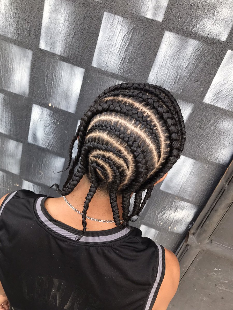 BarbeariaTheus1's tweet image. Trança Nagô + Corte Americano💈
.
.
.
.
Agendem Já Seus Horários 📲
.
.
.
.
#viralTiktok #trança #Twitter #VIBE #Flowers