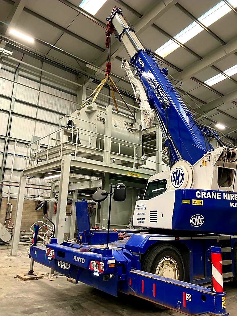 Great photo of our Kato City crane in action 🎬 💪#Kato #Citycrane #cranehire #lifting