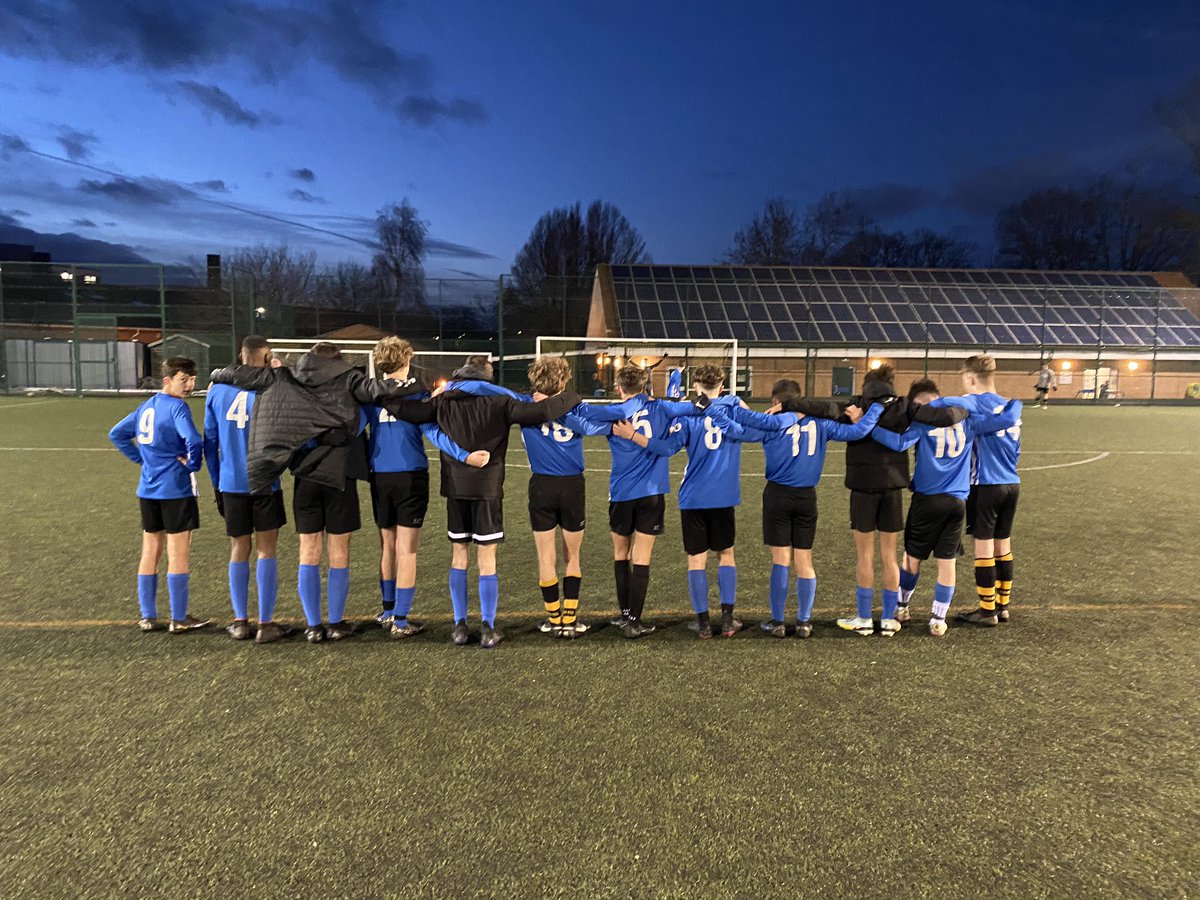 Nerves of steel!!!!

Congrats to yr 11 ⚽️ as they beat Shenfield in the last 32 of <a href="/SchoolsFootball/">English Schools' Football Association</a> U16B National Cup

A great game finished 1-1 aet. After an amazing 22 penalties, Hale win 8-7 to progress to last 16

MoM: A.Abdulkadir-Mudi 💪⚽️

#rhsfootball #fridaynightfootball