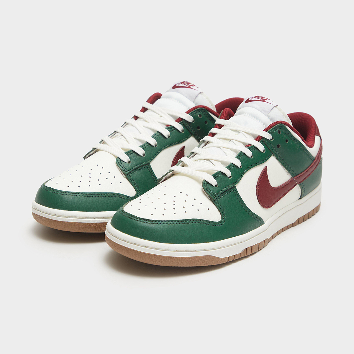 Dunk Low Gorge Green Team Red