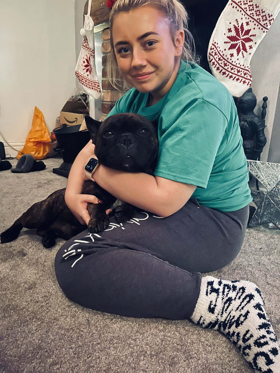 EmmaColledge's tweet image. When I say I owe my life to the amazing surgeons at the @Gateshead_NHS  at the QE is ridiculous! They’ve done such amazing work on me and have supported me! Get to know the symptoms of ovarian cancer. I’m back living life like I would normally 🫶🏽 #ovariancancer #ovarian