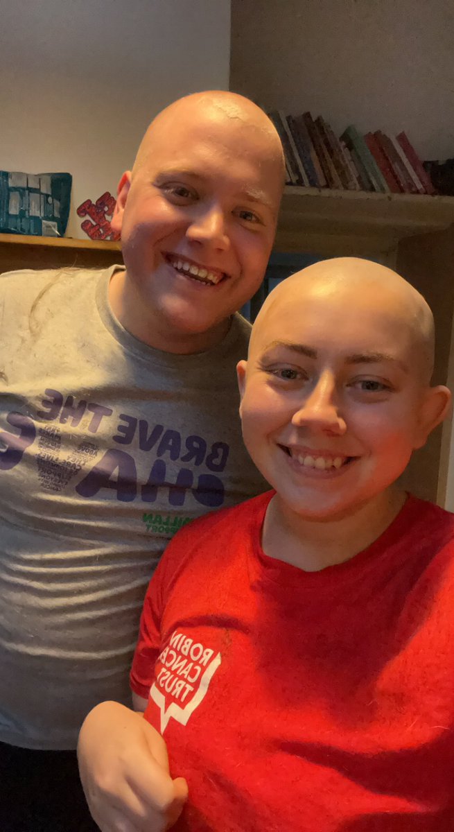 EmmaColledge's tweet image. When I say I owe my life to the amazing surgeons at the @Gateshead_NHS  at the QE is ridiculous! They’ve done such amazing work on me and have supported me! Get to know the symptoms of ovarian cancer. I’m back living life like I would normally 🫶🏽 #ovariancancer #ovarian