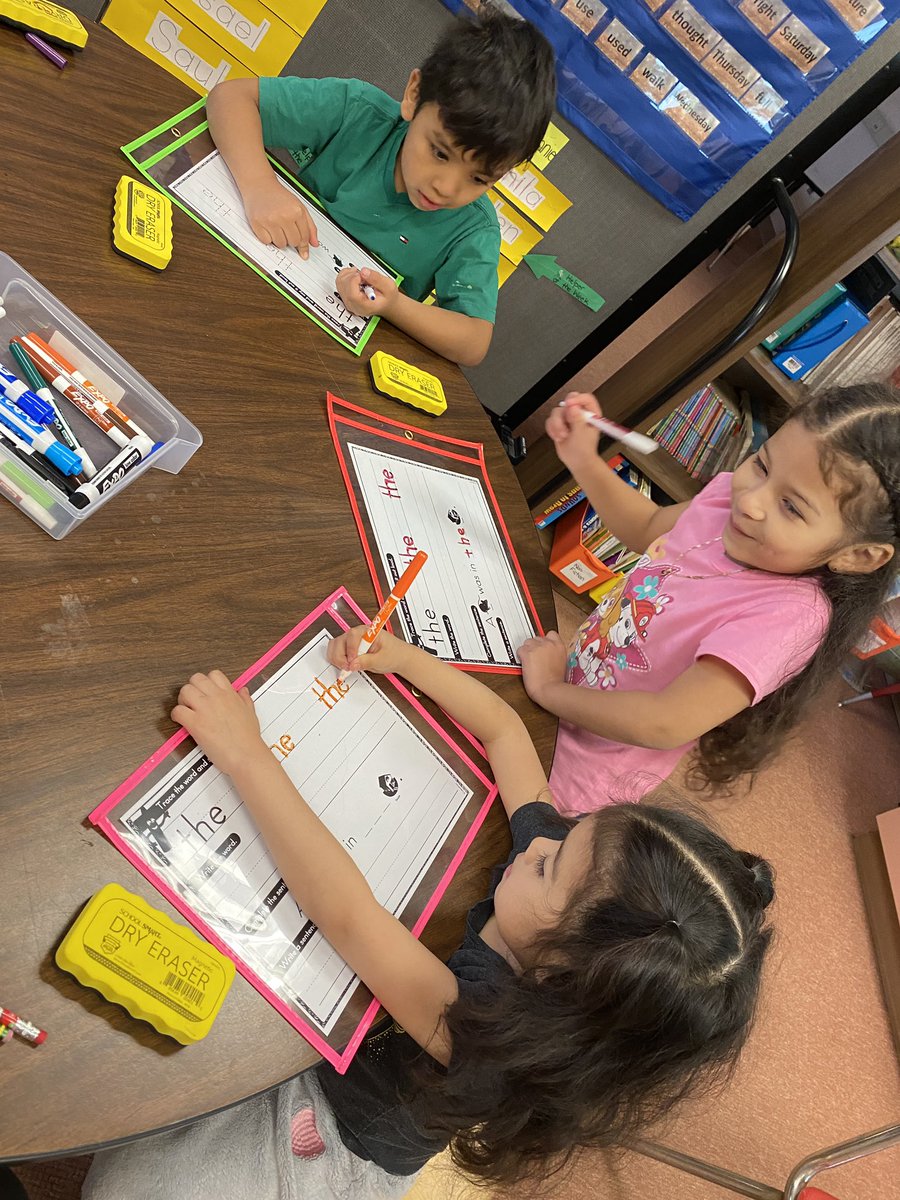 MrsMartinezESL's tweet photo. More trick word practice! ESL is always fun when we can show off what we can do! @FlemRarSchools @RobertHunterES https://t.co/NhplnGrgKI