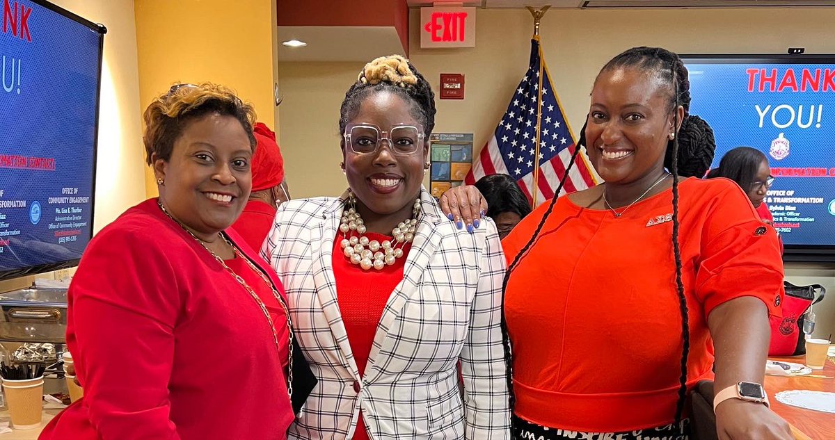 StylingPurpose's tweet image. Oh to be a to a Delta girl! 🔺Please join us in wishing our CEO and Creative Director, @iamlashannon_ and the women of @dstinc1913 a Happy Founders Day! Congrats on 110 years of sisterhood, service and scholarship. ❤️

..

#DecadesofDST #DST110 #DST1913