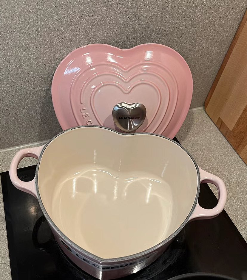 heart-shaped le creuset cast iron casserole
