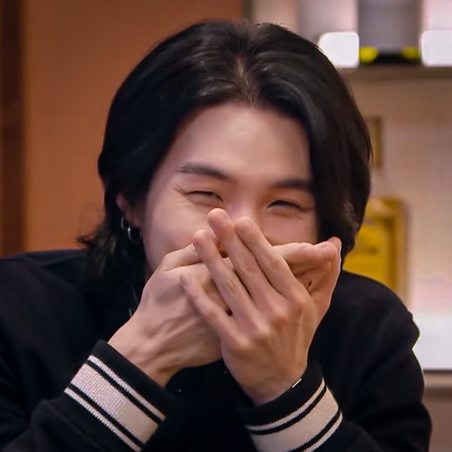 glosshands's tweet image. the cutest :(