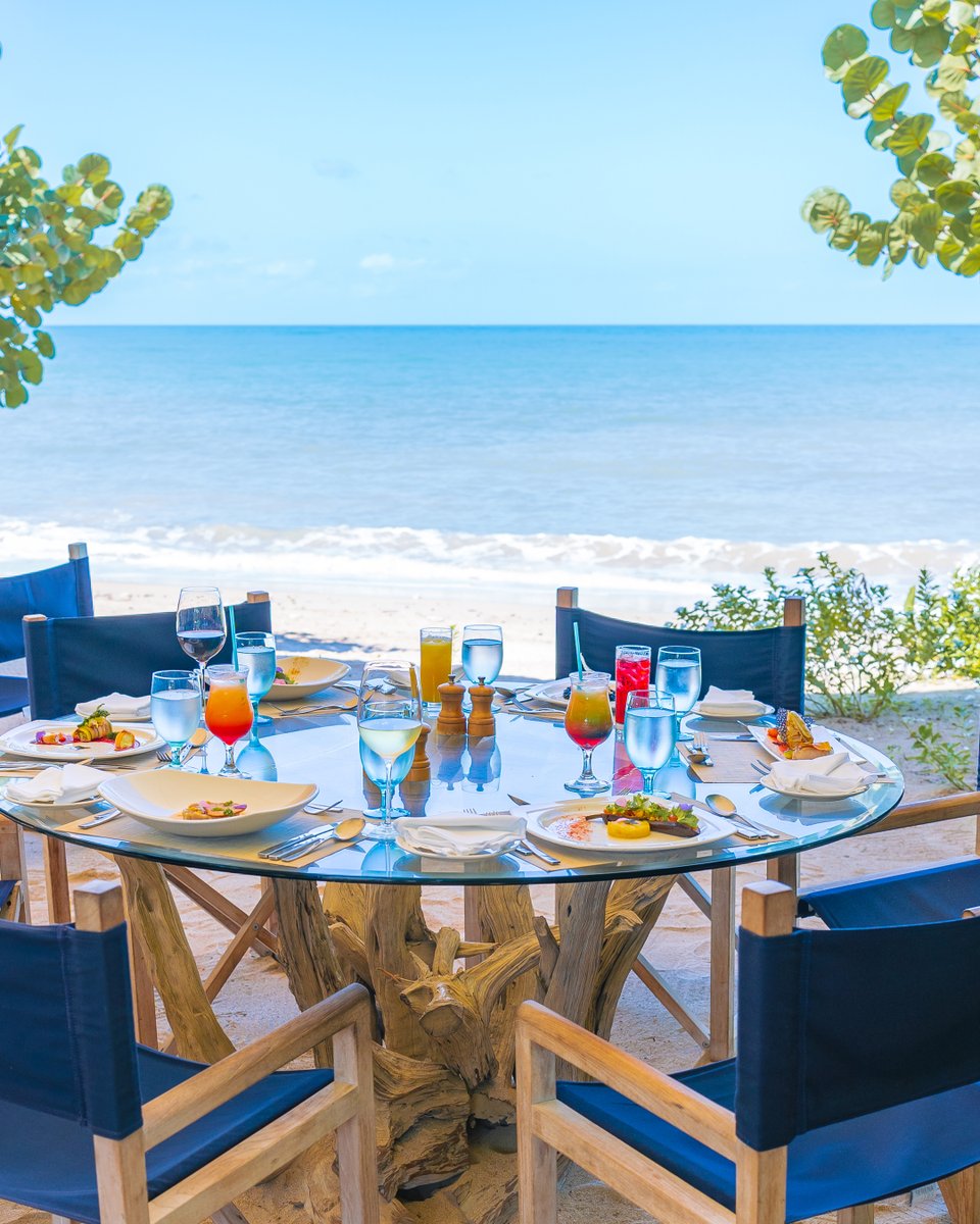 stolentimeSLU's tweet photo. Bury your toes in the sand as you sample local delights of the land and sea, at Malabar Beach Club.
#StolenTimeStLucia #StLucia #StolenTime #MalabarBeachClub #BeachsideDining #FoodieFriday #WestIndies https://t.co/X8OxPDtz8g