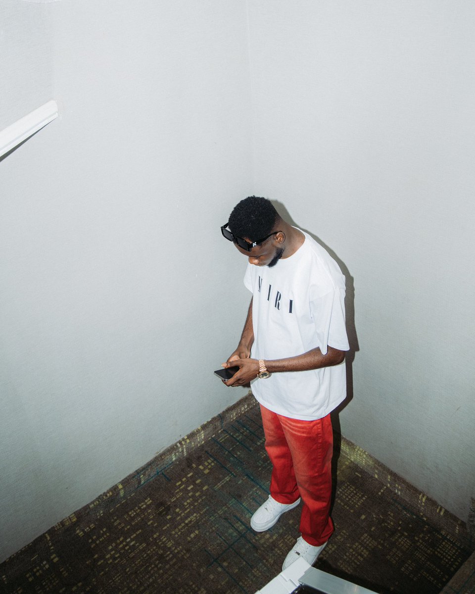 biola_visuals's tweet image. camera in my hands,magic to your eye 😮‍💨

#pocolee #BBNajia  DM for to book a session