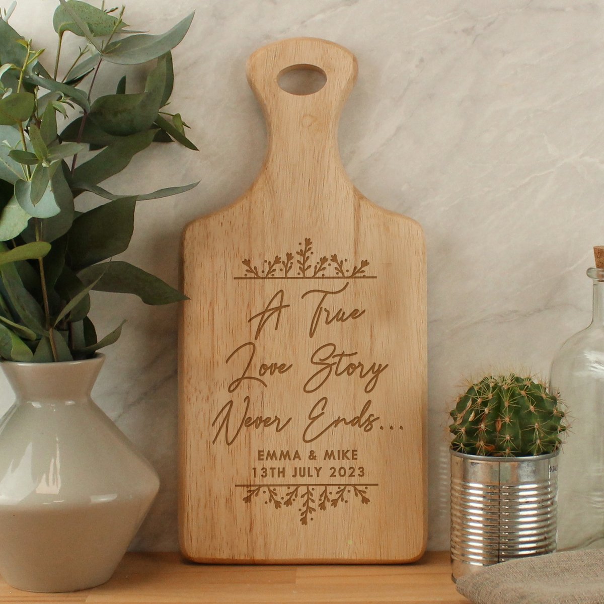 If you are looking for that unique, ever lasting wedding or anniversary gift for that extra special couple, or a gift for your love for valentines, this Personalised True Love Story Wooden Paddle Board is the perfect keepsake gift.
Happy Friyay Lovelies!

issy.uk/product/person…
