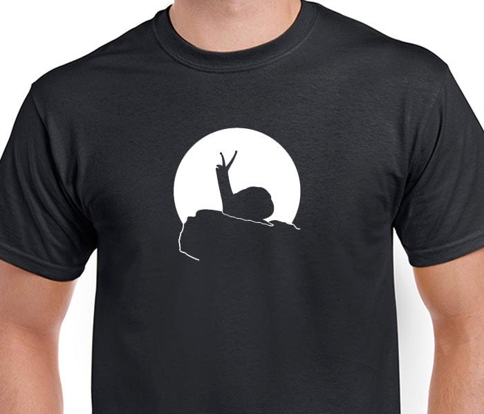 CluelessTees's tweet image. Thanks for the kind words! ★★★★★ &quot;I liked it so much I ordered two.&quot; Denise P. etsy.me/3XqP4g3 #etsy #screenprinted #tee #snail #moon #howlingsnail #snailshirt #funnysnail #howlingatthemoon #cutegift #CluelessTees