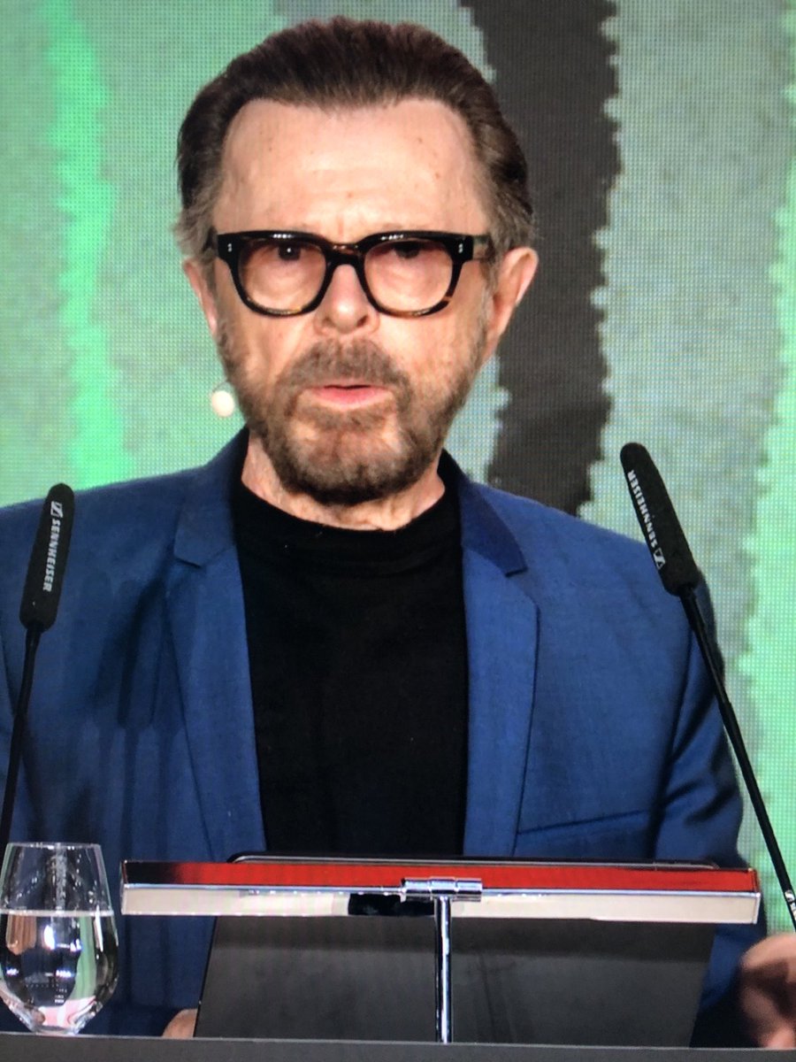 Gabi Czöppan tweet media